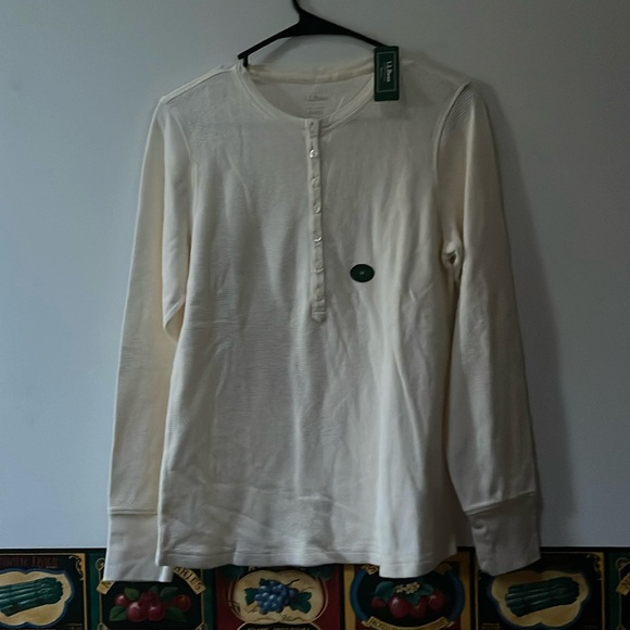 L.L. Bean Tops - Women’s Cream/Off White Long Sleeve Blouse